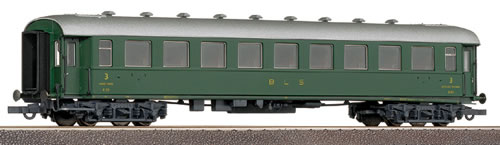 Passenger car 3rd class<br /><a href='images/pictures/Roco/45318.jpg' target='_blank'>Full size image</a>